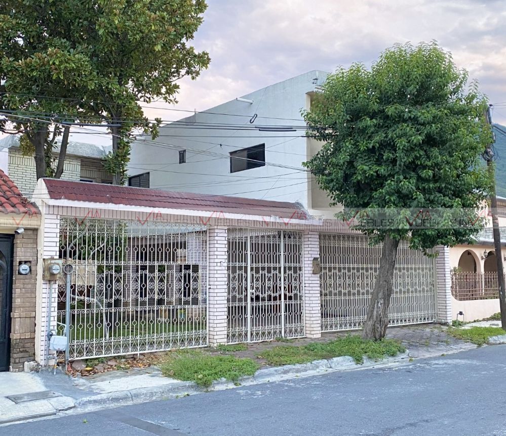 Casa En Renta En Las Torres, Monterrey, Nuevo León