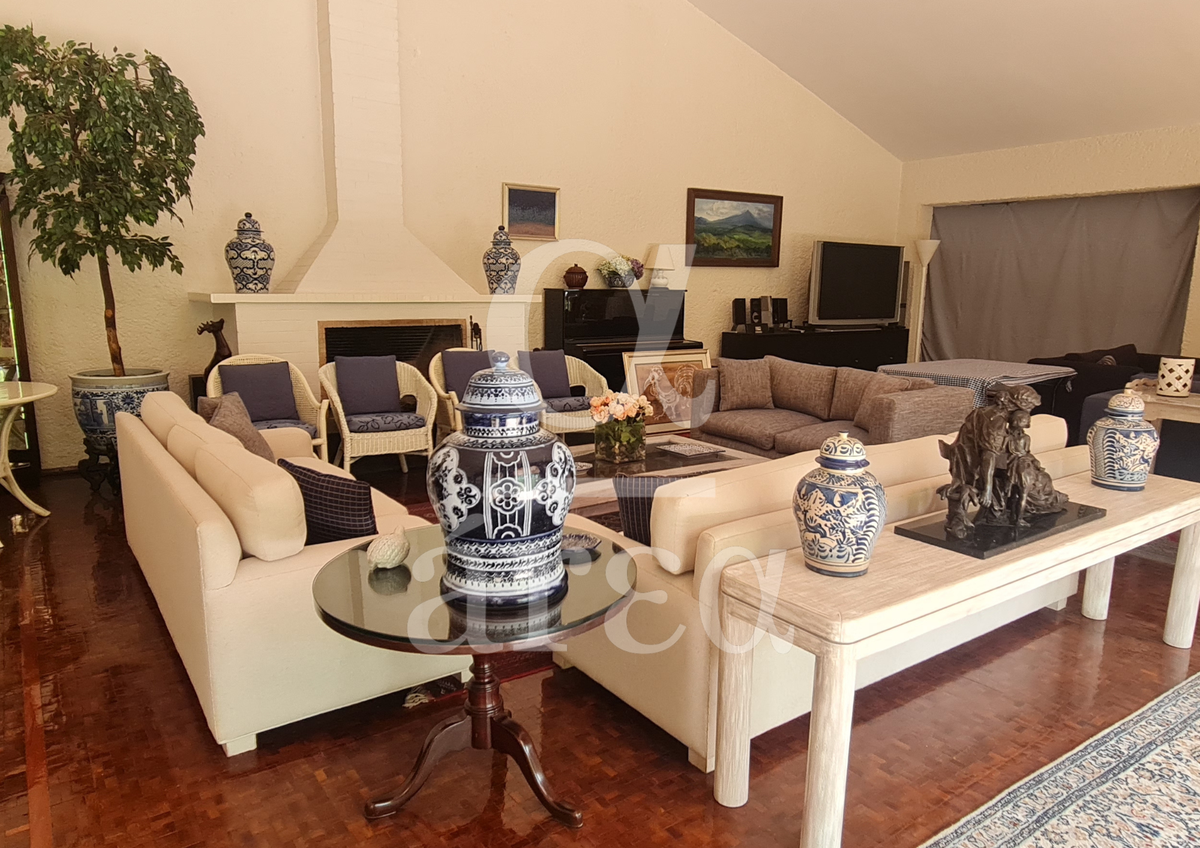 17 of 20: Sala de juegos