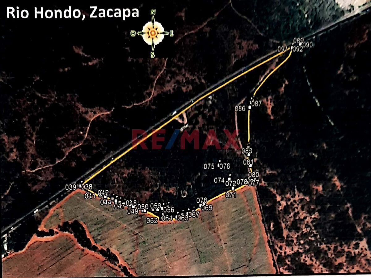 Terreno Comercial en renta Km. 130 Ruta al Atlántico Río Hondo Zacapa