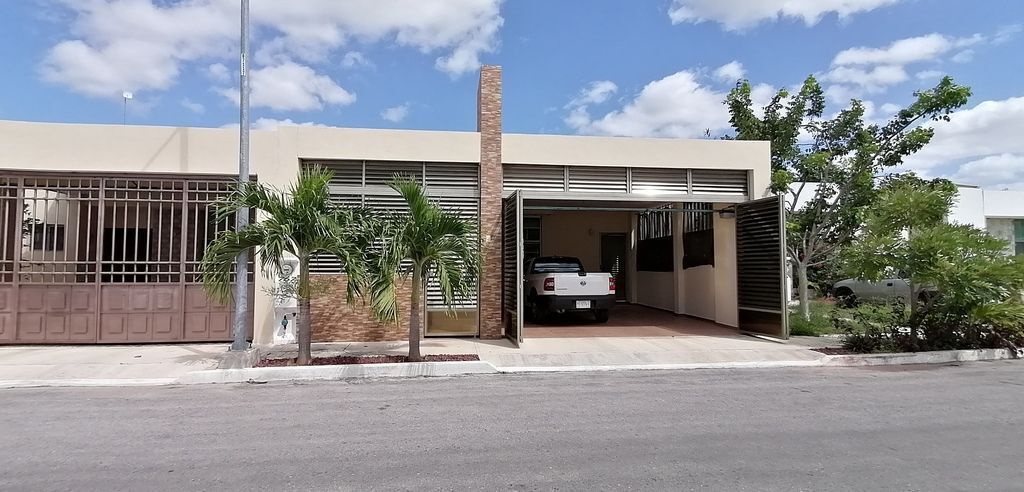 1 de 23: Casa en venta amueblada en venta Gran Santa Fe Norte,Mérida 