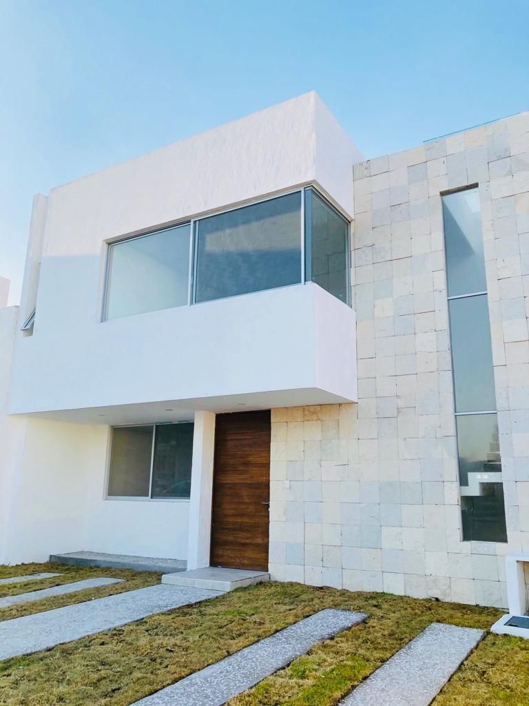 GRAND JURIQUILLA CASA EN VENTA