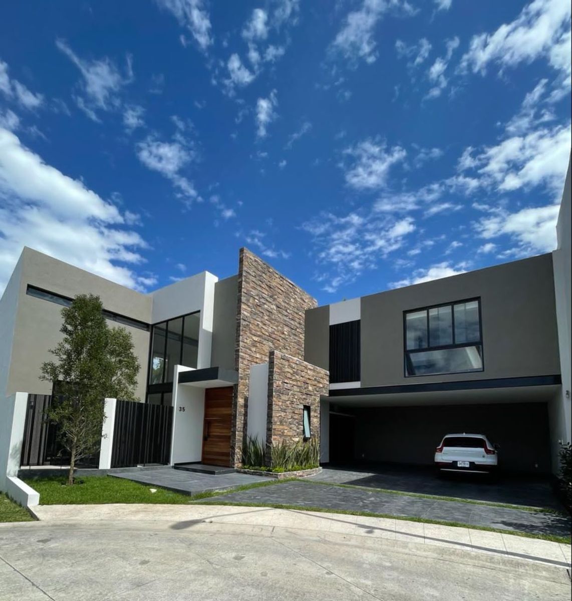 Casa en venta, Mítica residencial, Zapopan, Jalisco - Casas y Terrenos