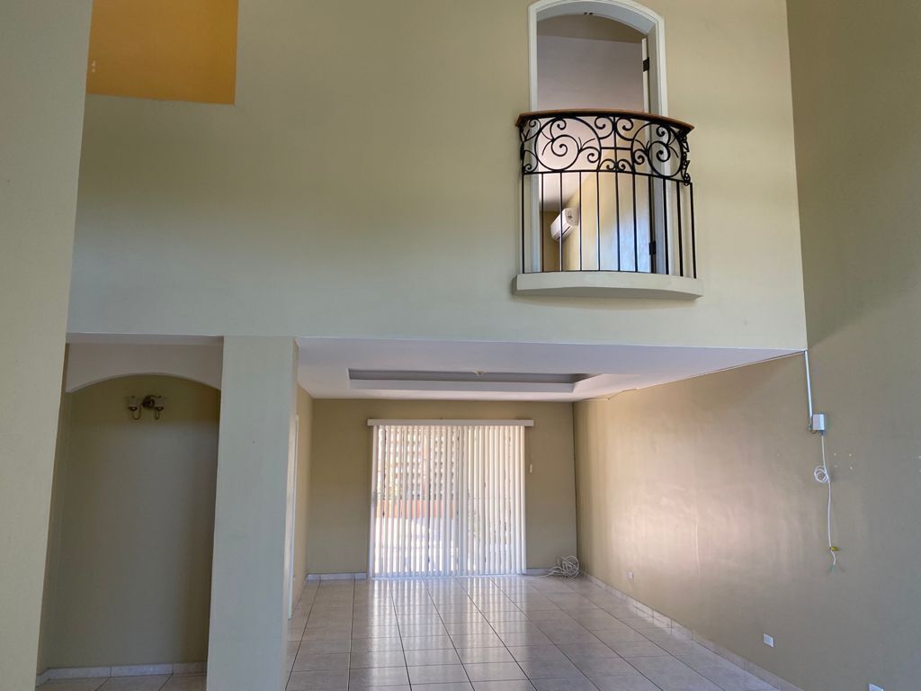 House in Hacienda Agua Caliente, Tijuana, photo 3 of 22
