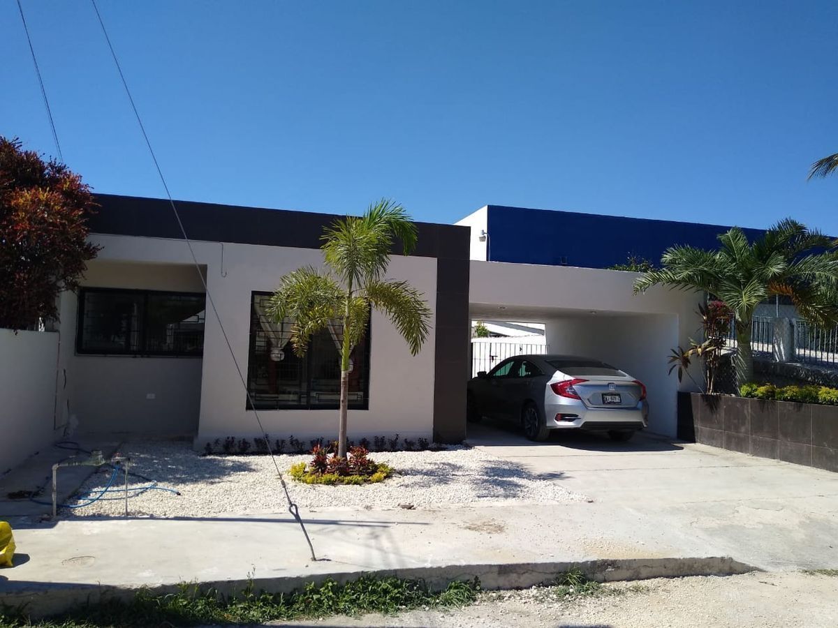 Bonita casa en venta al norte de Mérida en Vista Alegre