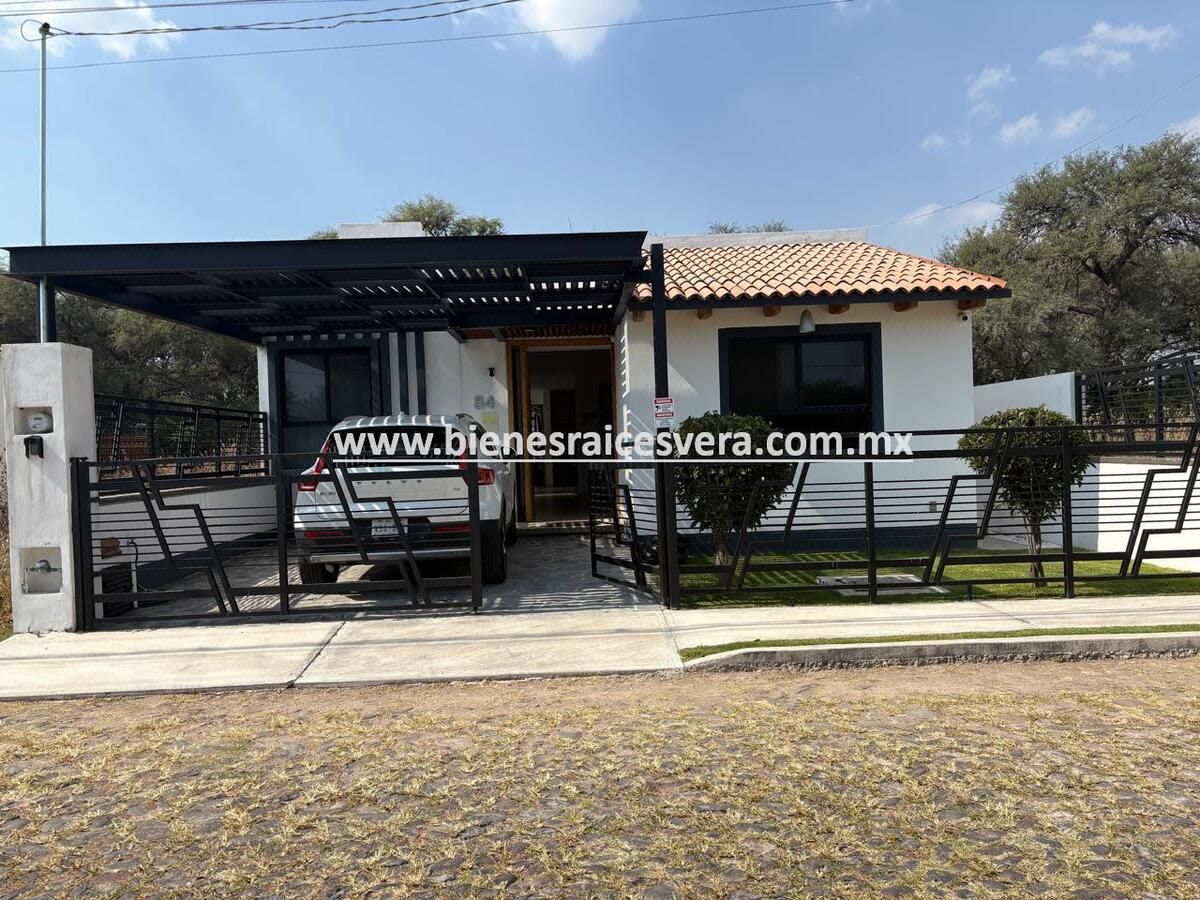 Casa en Venta en Tequisquiapan Charlot en Residencial Haciendas