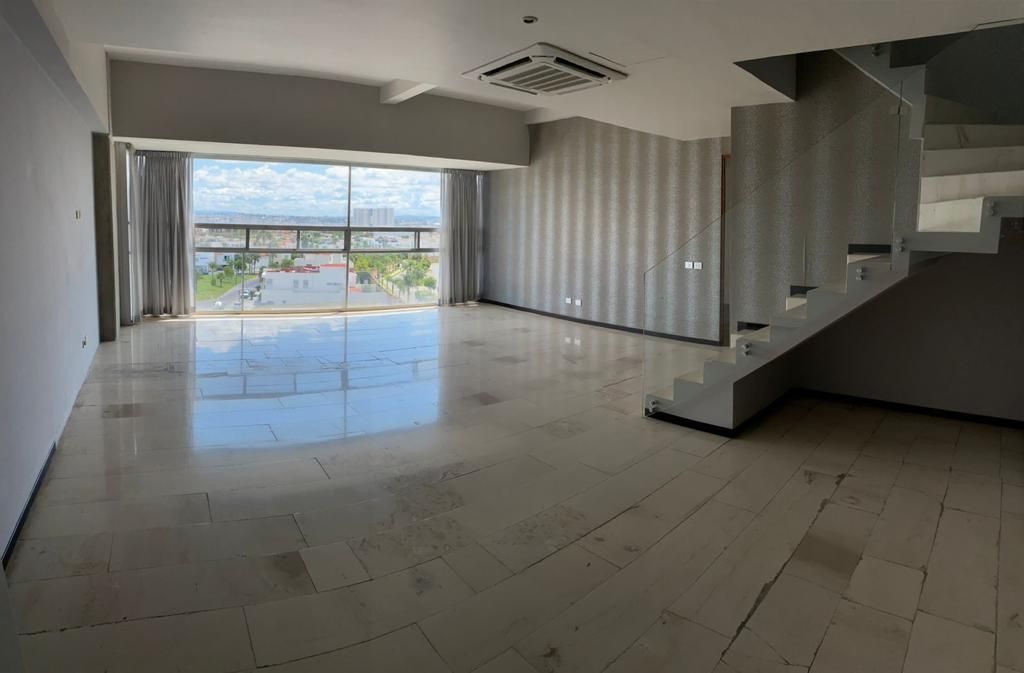 3 de 29: Sala-comedor