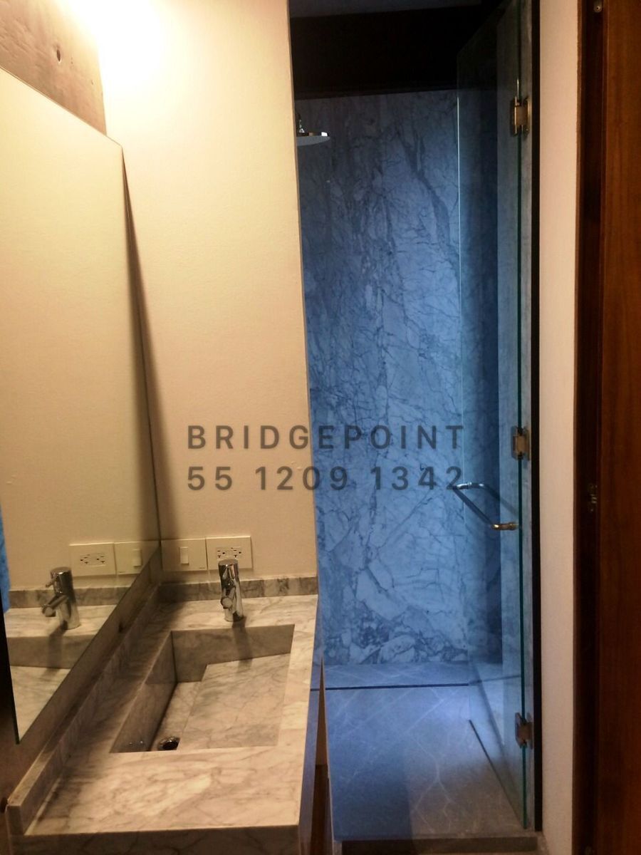 15 of 27: BAÑO COMPLETO DE LA SEGUNDA RECÁMARA / ESTUDIO 