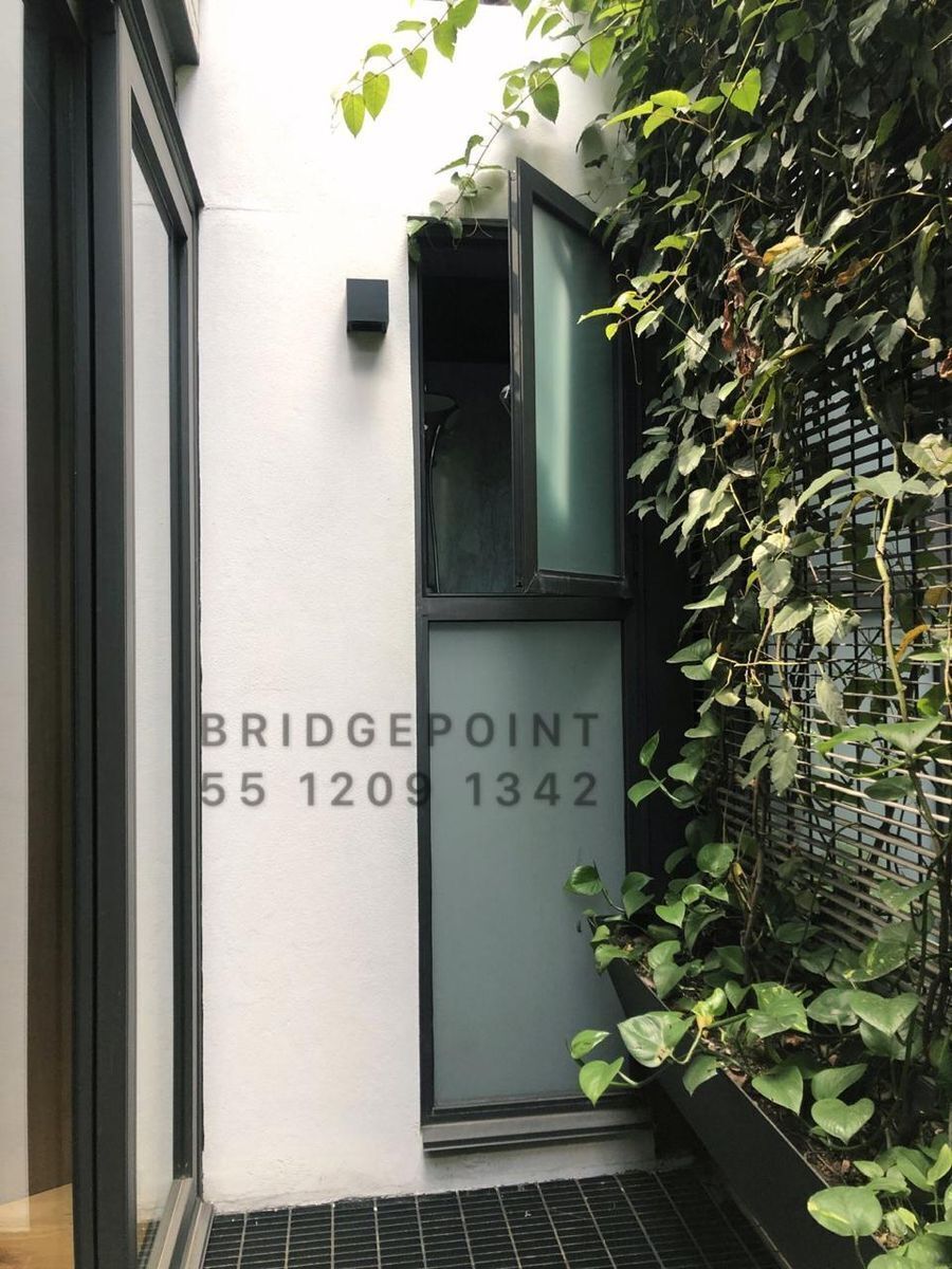 12 of 27: BALCÓN DE LA SEGUNDA RECÁMARA/ ESTUDIO