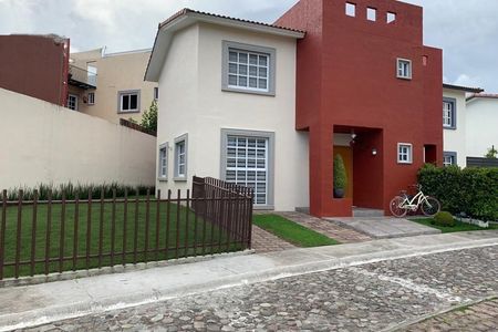 CASA EN VENTA , VILLAS DEL CAMPO  , CALIMAYA | EasyBroker