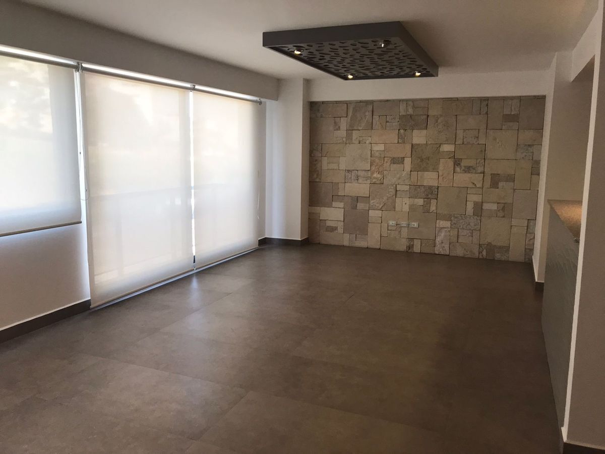 5 de 20: Sala-comedor