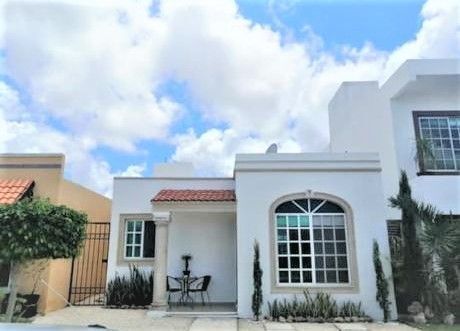 CASA EN VENTA ZONA SUR EN CANCUN DE UN NIVEL