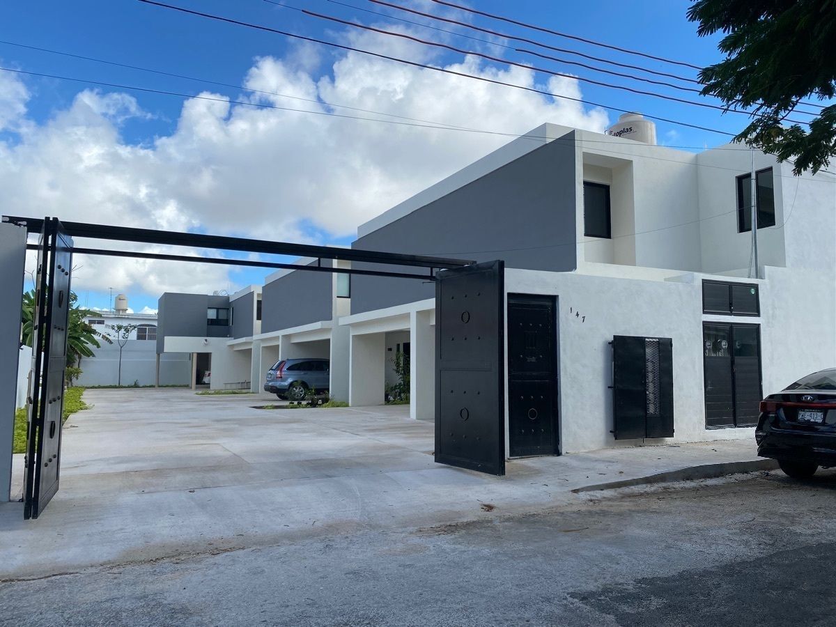 AllProperty - Townhouses en Renta en Privada en Buenavista Mérida Yucatán