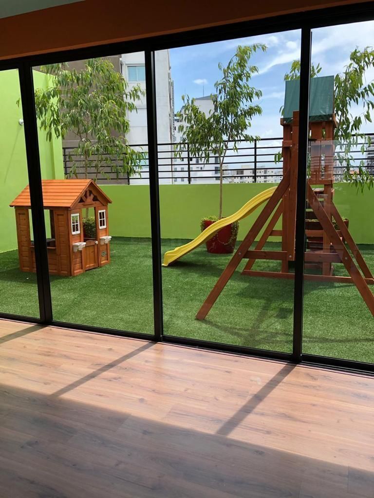 13 de 21: Área de niños exterior