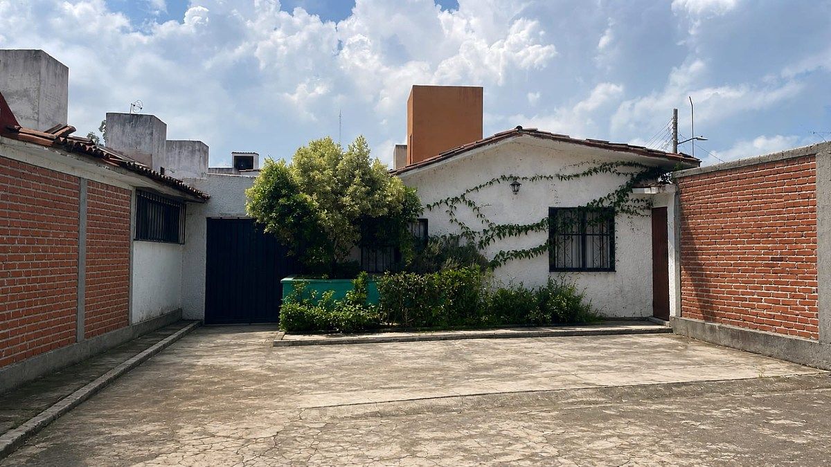 HOUSE FOR RENT SAN ANTONIO, VALLE DE BRAVO, photo 1 of 14