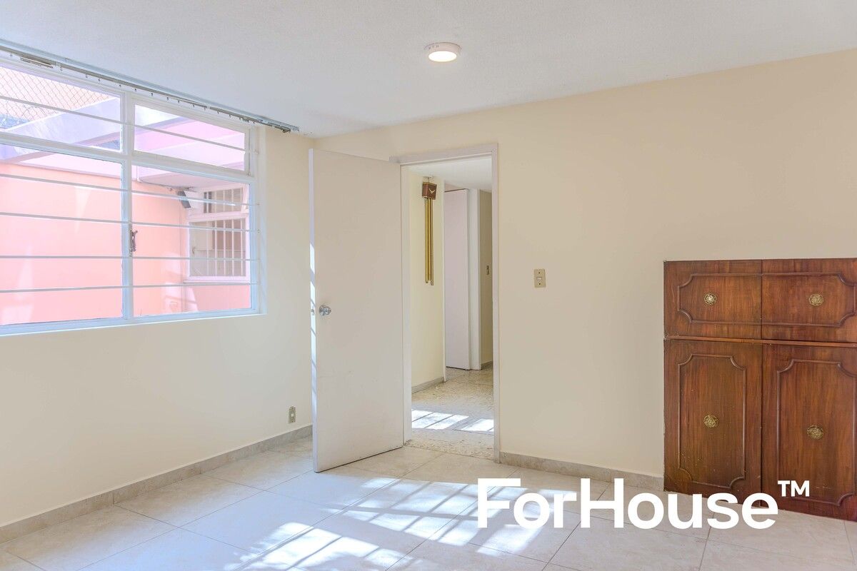 12 de 24: Family room