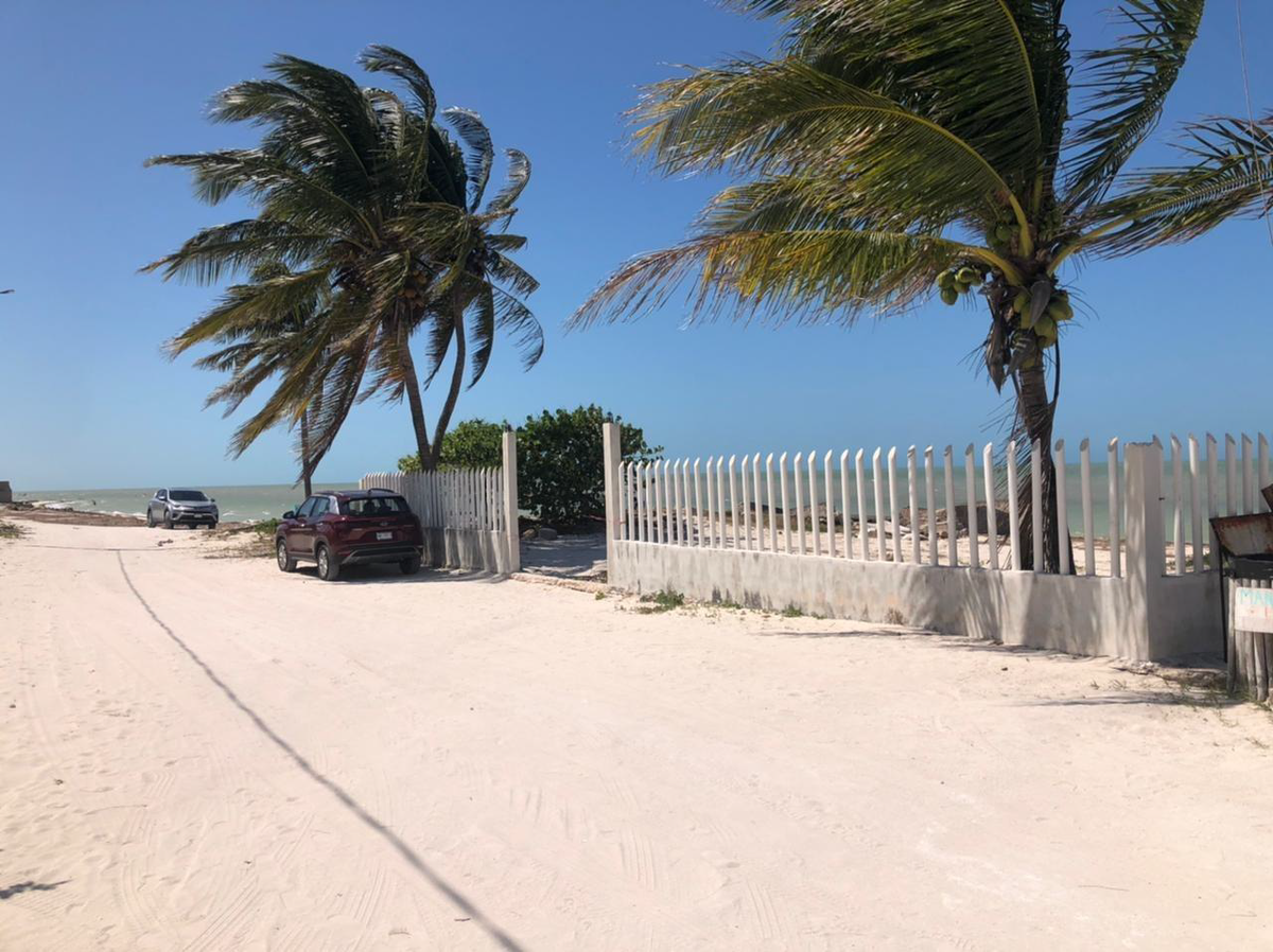 Land by the sea For Sale in San Crisanto, Yucatan