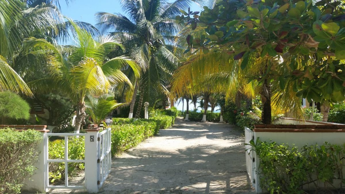 Terreno Frente al Mar en Puerto Morelos