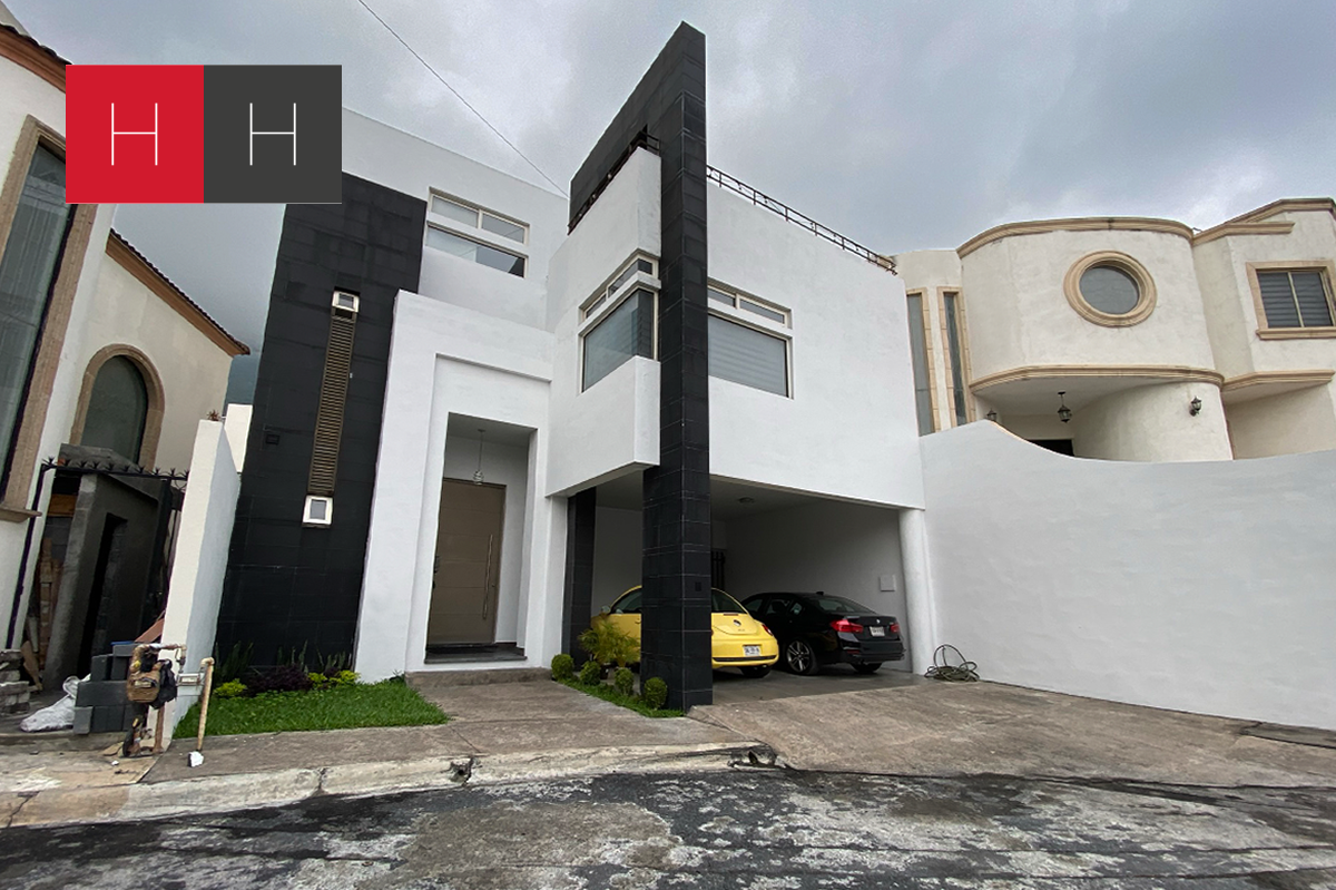 21 casas en venta en Avenida raúl rangel frías, Residencial raul rangel  frias, Monterrey 