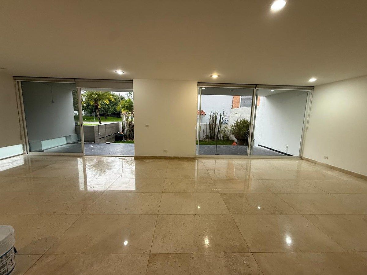 Casa em El Manantial, Tlajomulco de Zúñiga, foto 2 de 41