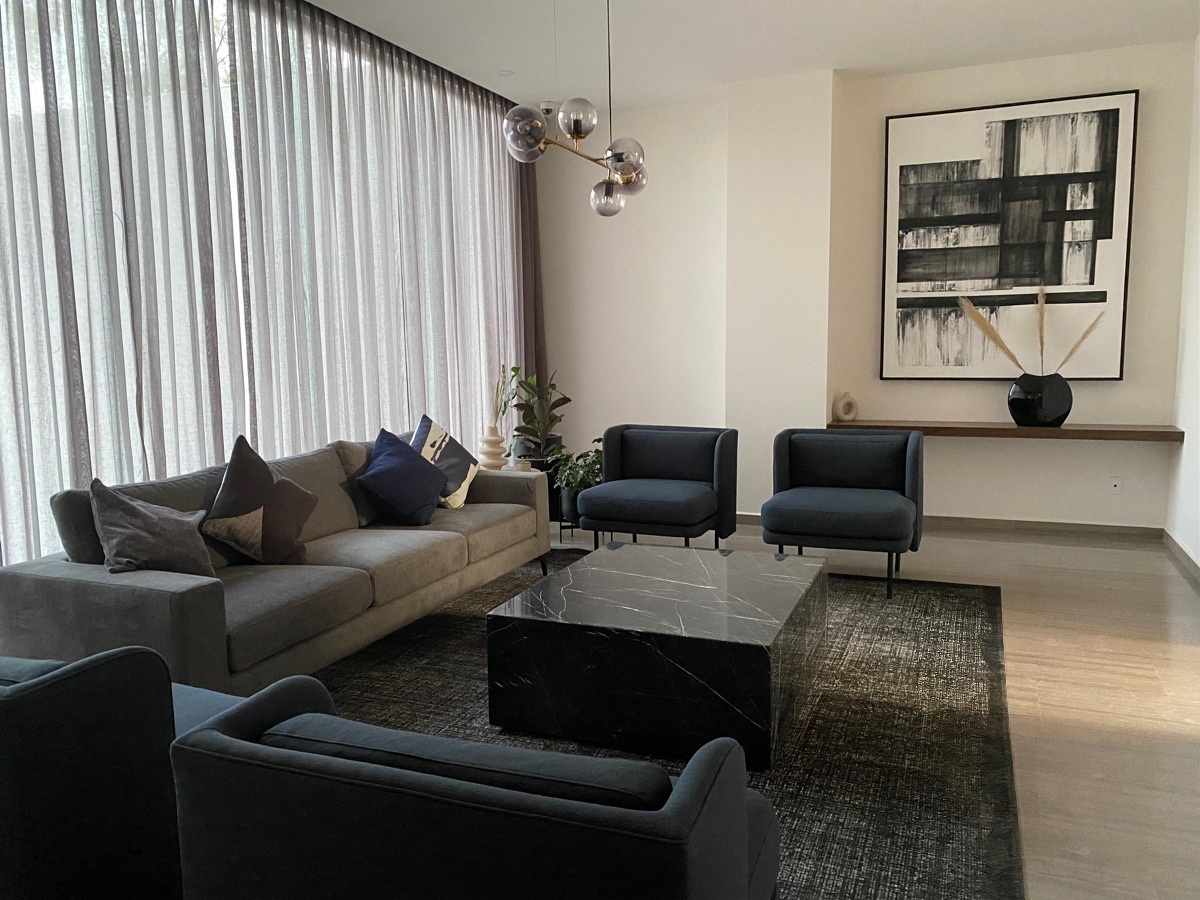 29 de 34: lobby y baños