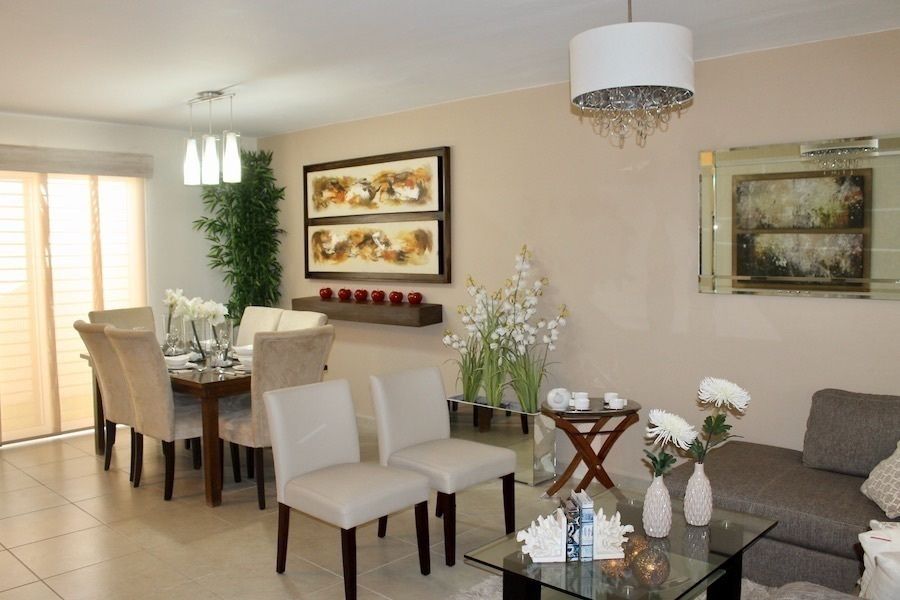 2 de 10: Sala comedor