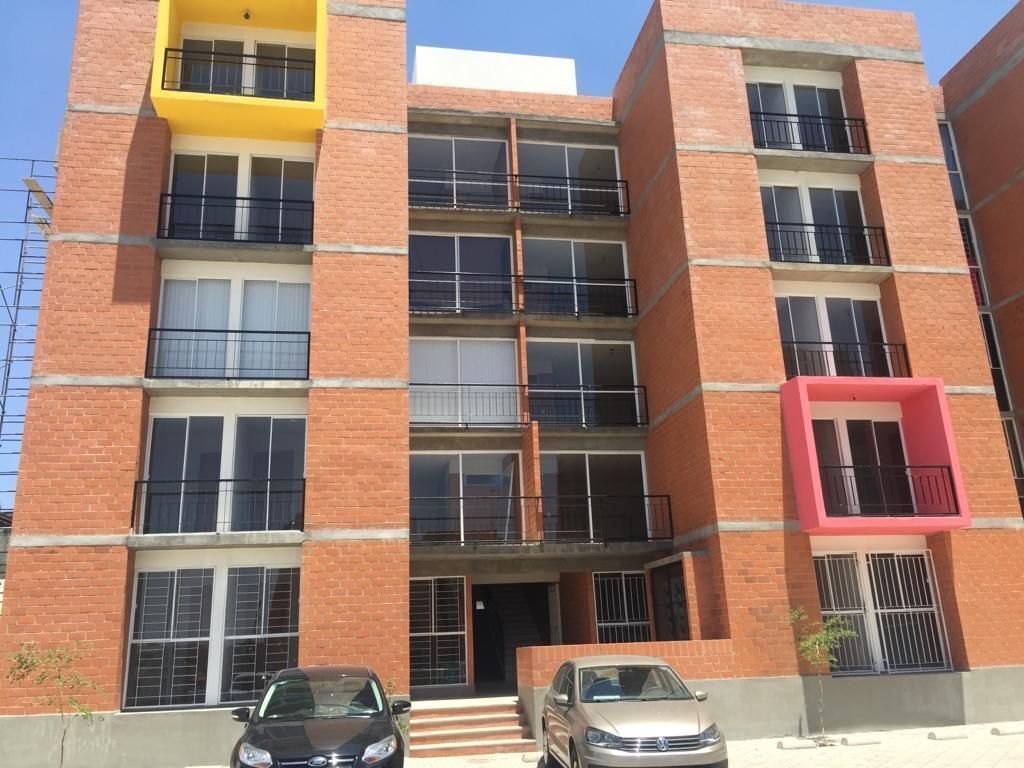 1 de 12: Departamentos
