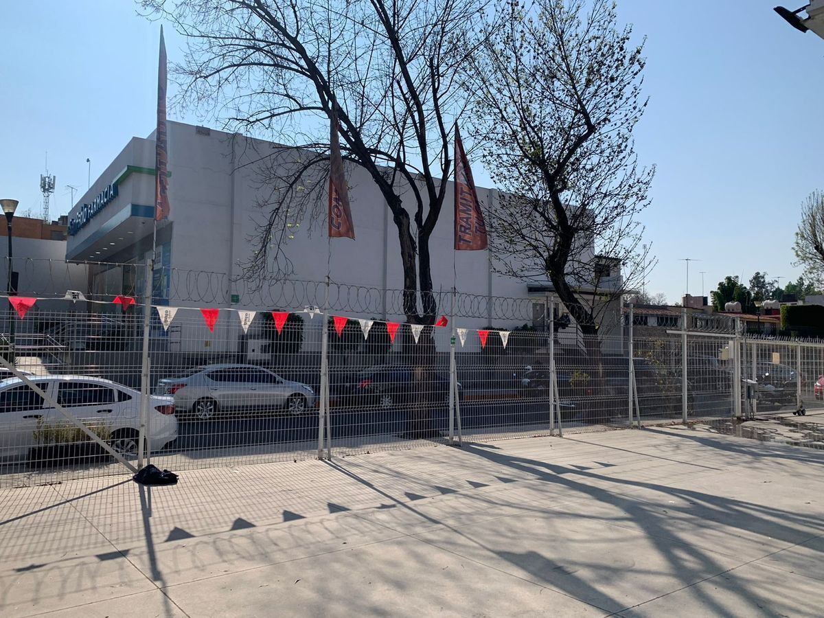 Terreno comercial en venta en Miramontes