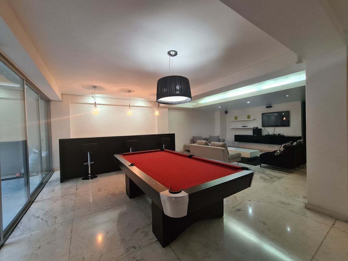 37 de 41: Sala de juegos