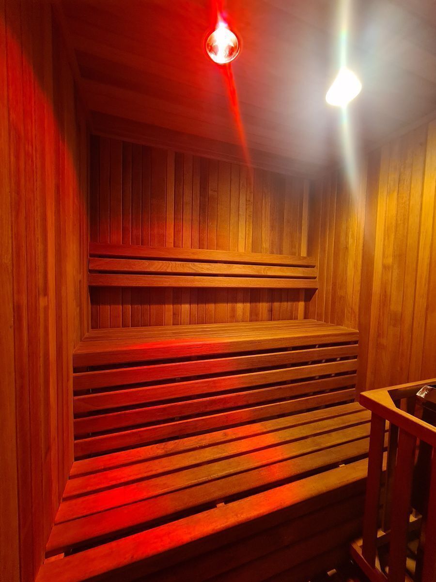 38 de 41: Sauna