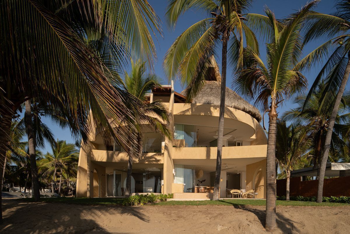 Departamento en venta frente a la playa de Zihuatanejo, playa blanca guerrero