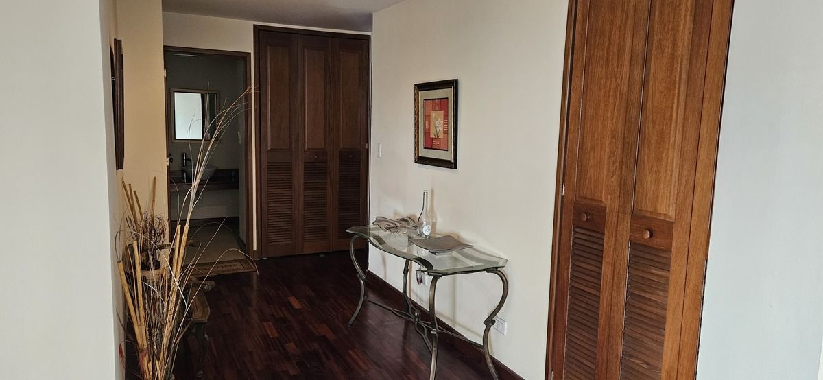 Apartamento en Zona 14, Guatemala, foto 7 de 16
