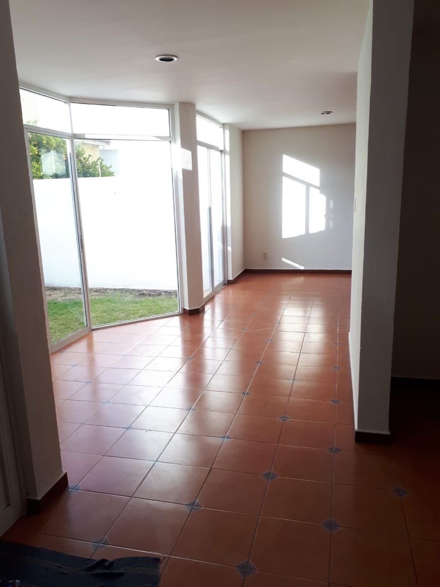 Casa En Venta en Blvd. Centro Sur, Claustro de Santiago, Queretaro