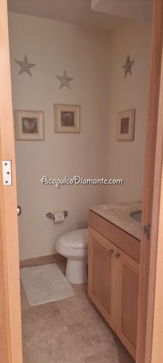 21 de 34: medio baño.