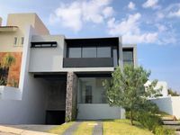 Maravillosa Casa en Renta en Coto Diana, Zapopan, Jal.