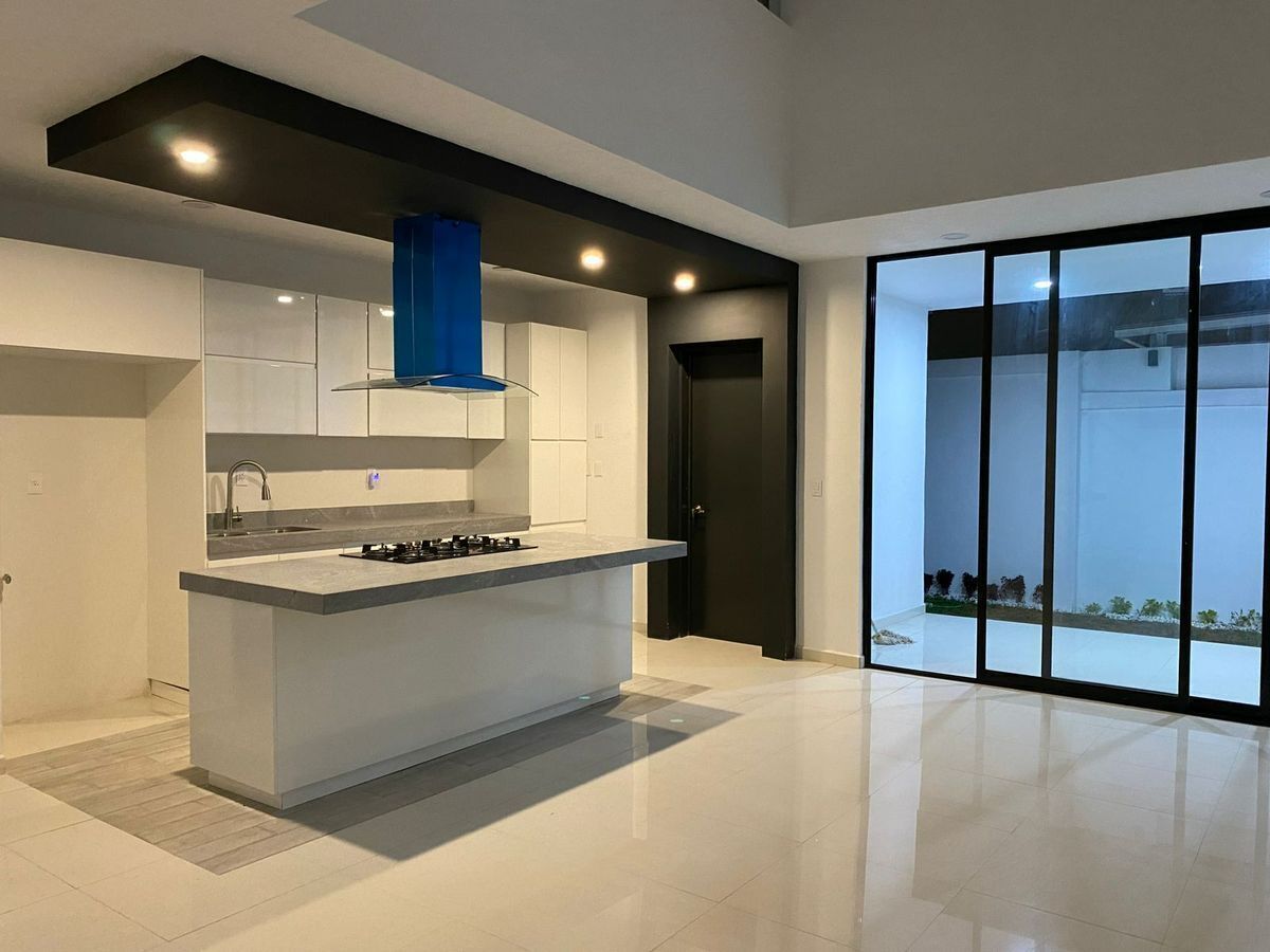 8 de 24: Cocina