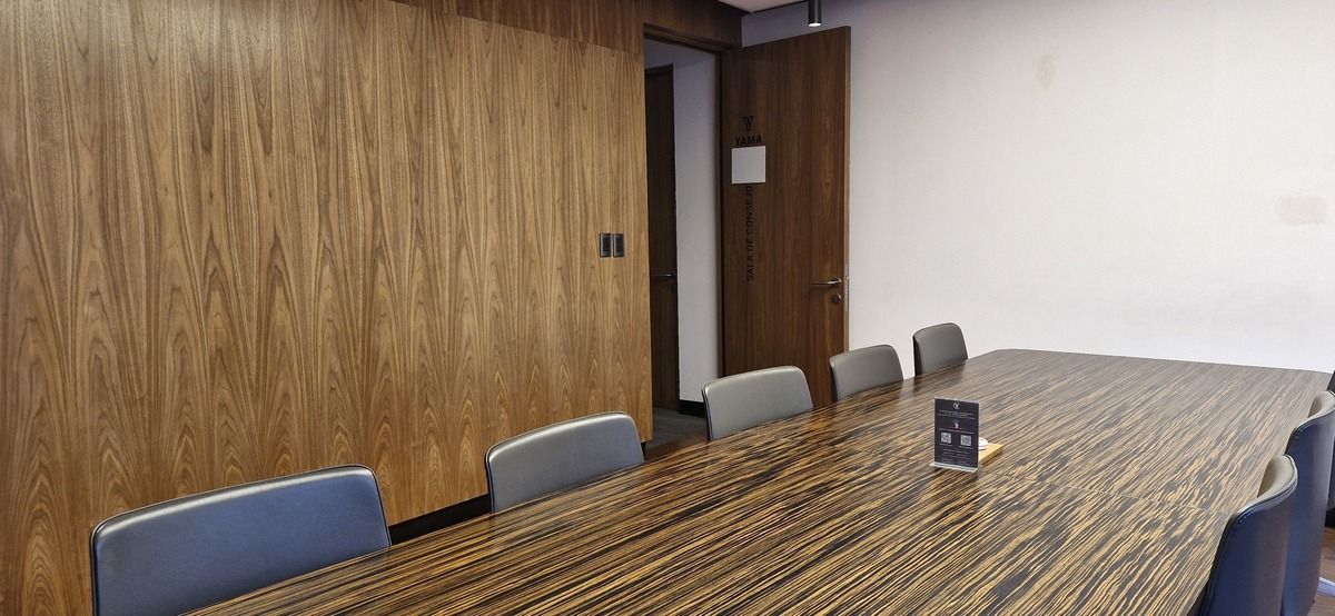 26 of 36: Sala ejecutiva de juntas