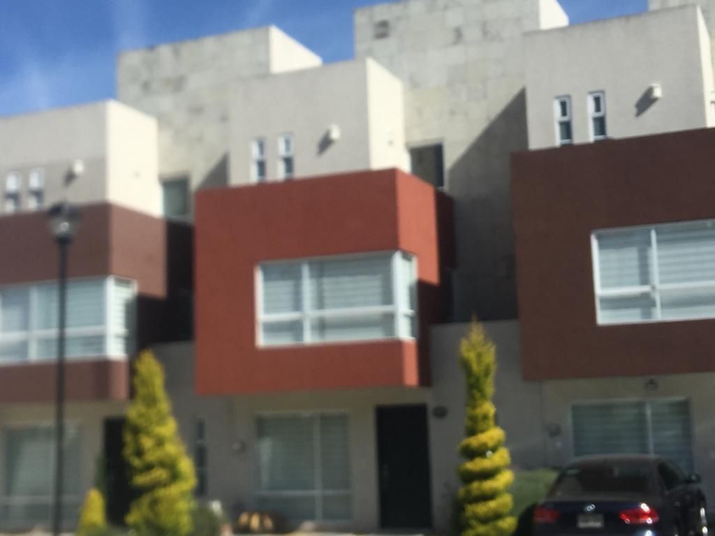 Venta DE Casa EN Fraccionamiento Villa Toscana III Toluca | EasyBroker