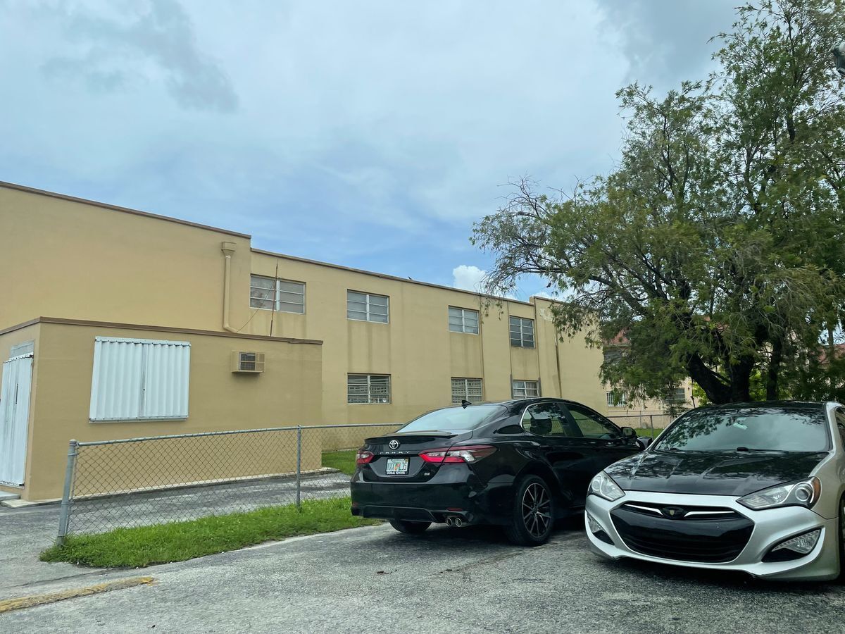 Honeysuckle Apartments for sale Doral Miami Florida EasyBroker