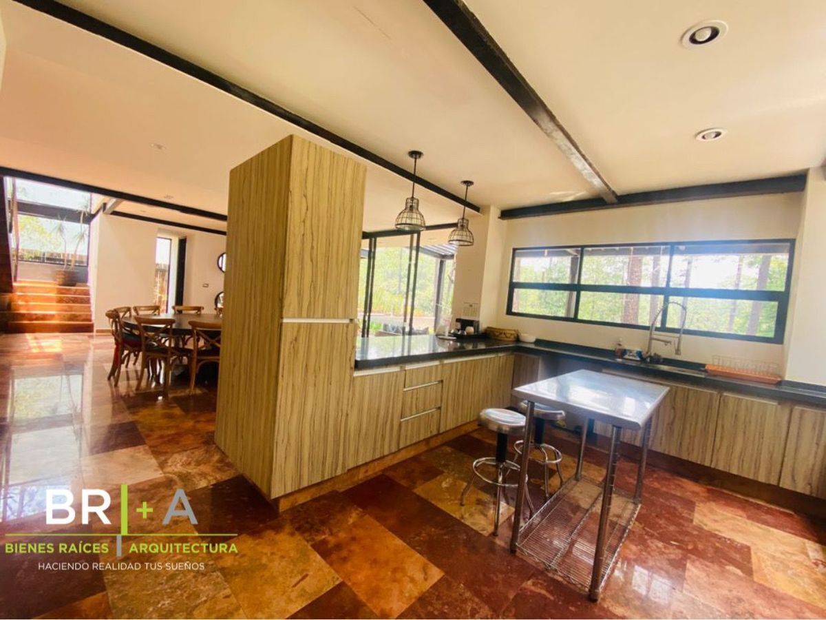 House in Gated Community in Avándaro, Valle de Bravo, photo 11 of 31
