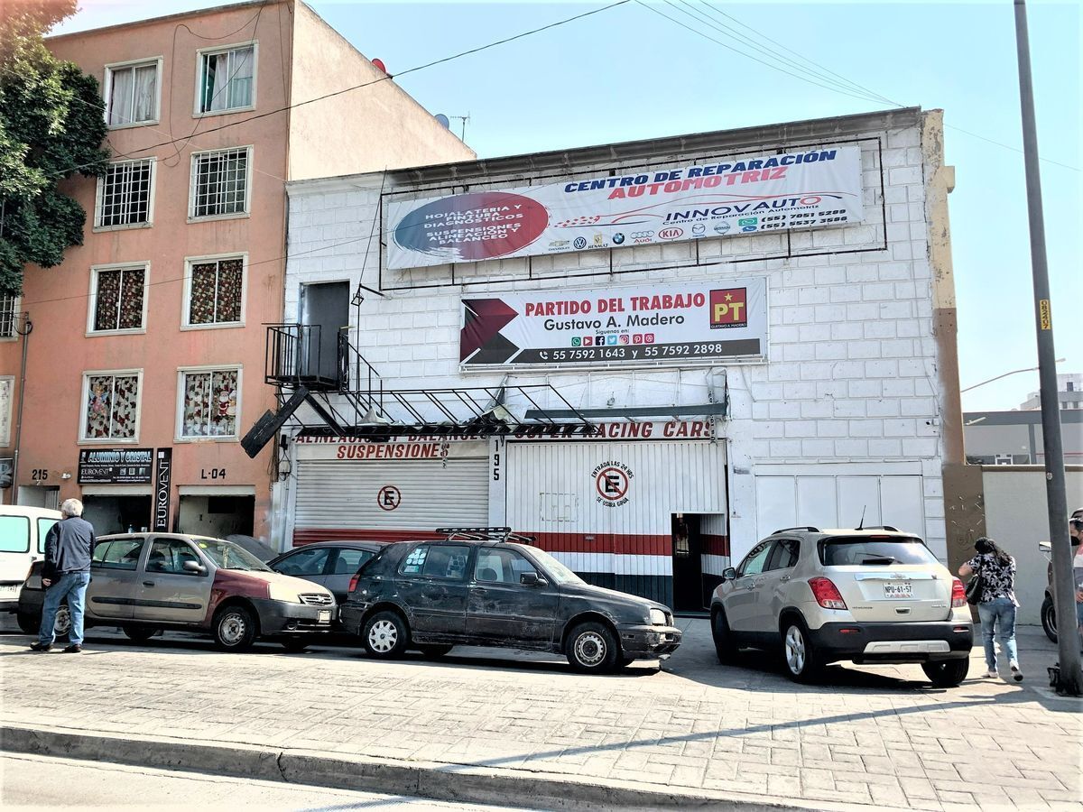 MAGNÍFICA BODEGA TALLER SOBRE CALZ. DE LOS MISTERIOS, VALLEJO