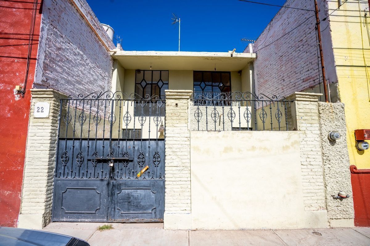 Casa para Remodelar en Venta, Col. Infonavit La Luz en San M