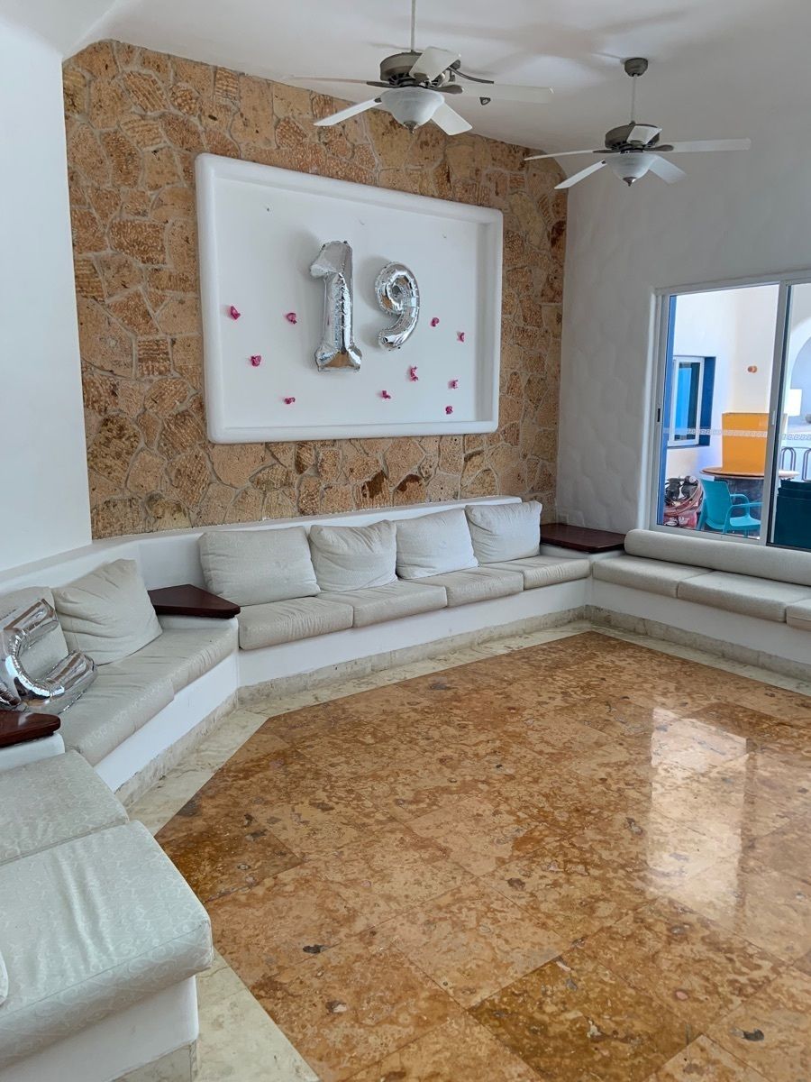 10 de 36: Sala