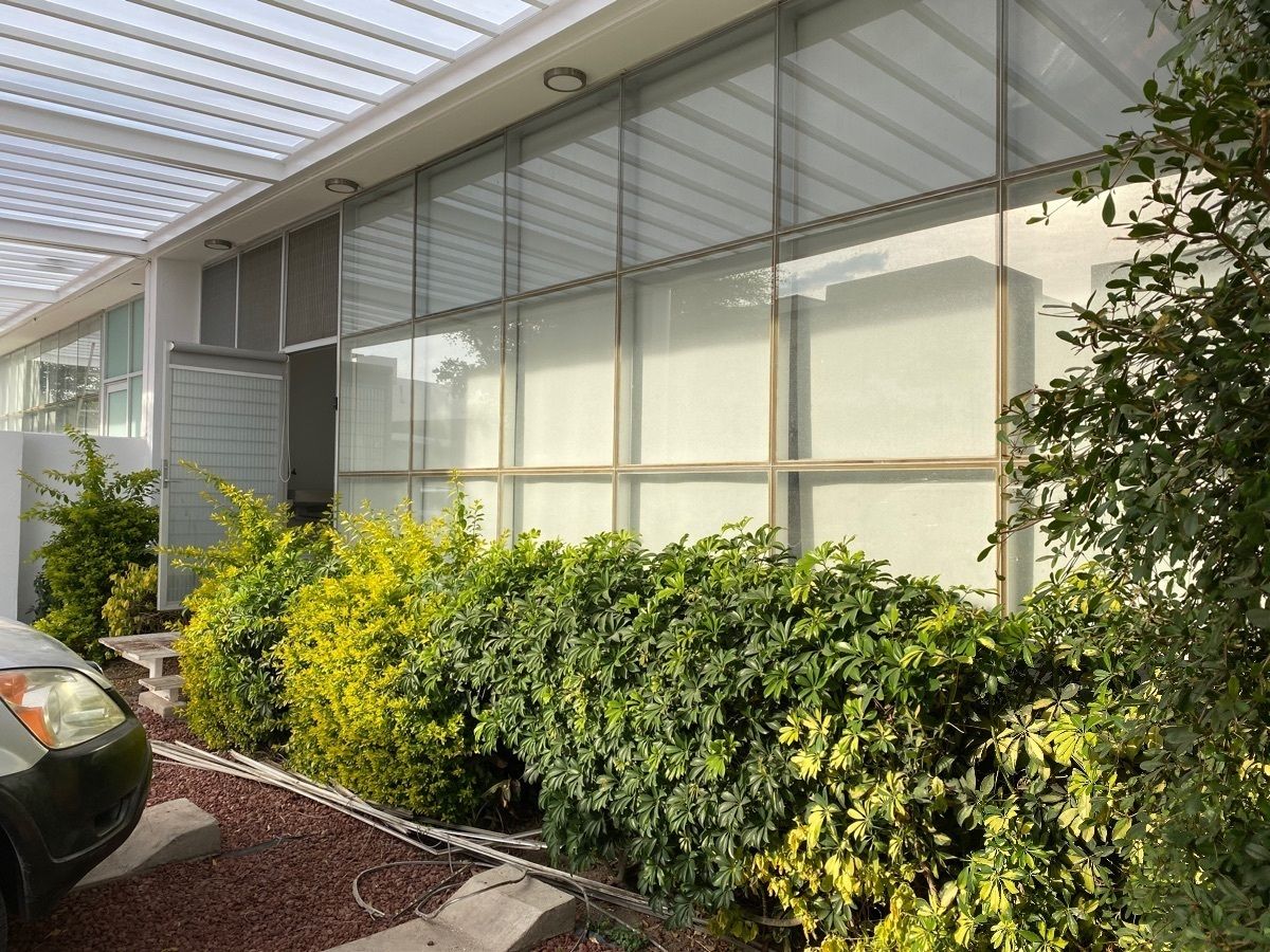 19 de 48: ingreso de servicio en fachada