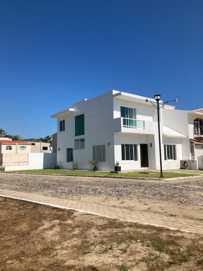 73 casas en venta en Manzanillo, Colima 
