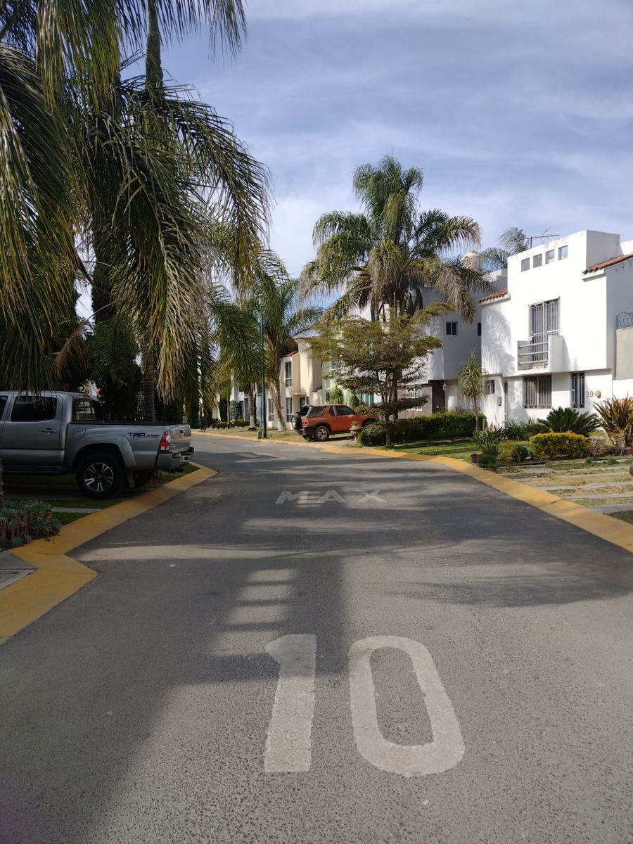 4 de 22