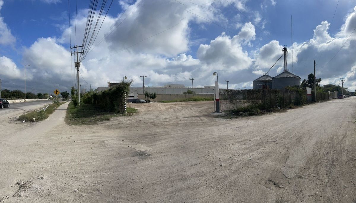 Terreno Industrial Sobre Carretera Merida Uman