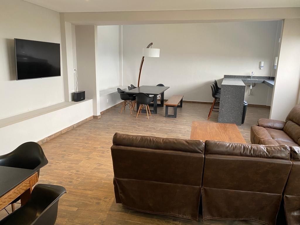 27 de 34: Salón común