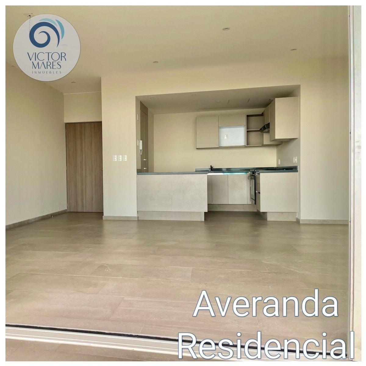 15 de 21: Área de sala y comedor 