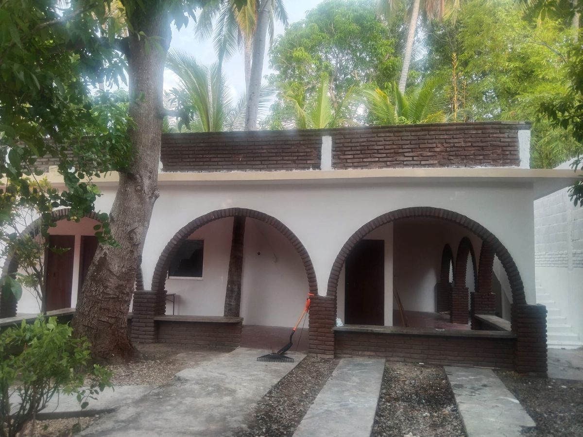 Casa en venta en Puerto Arista Chiapas