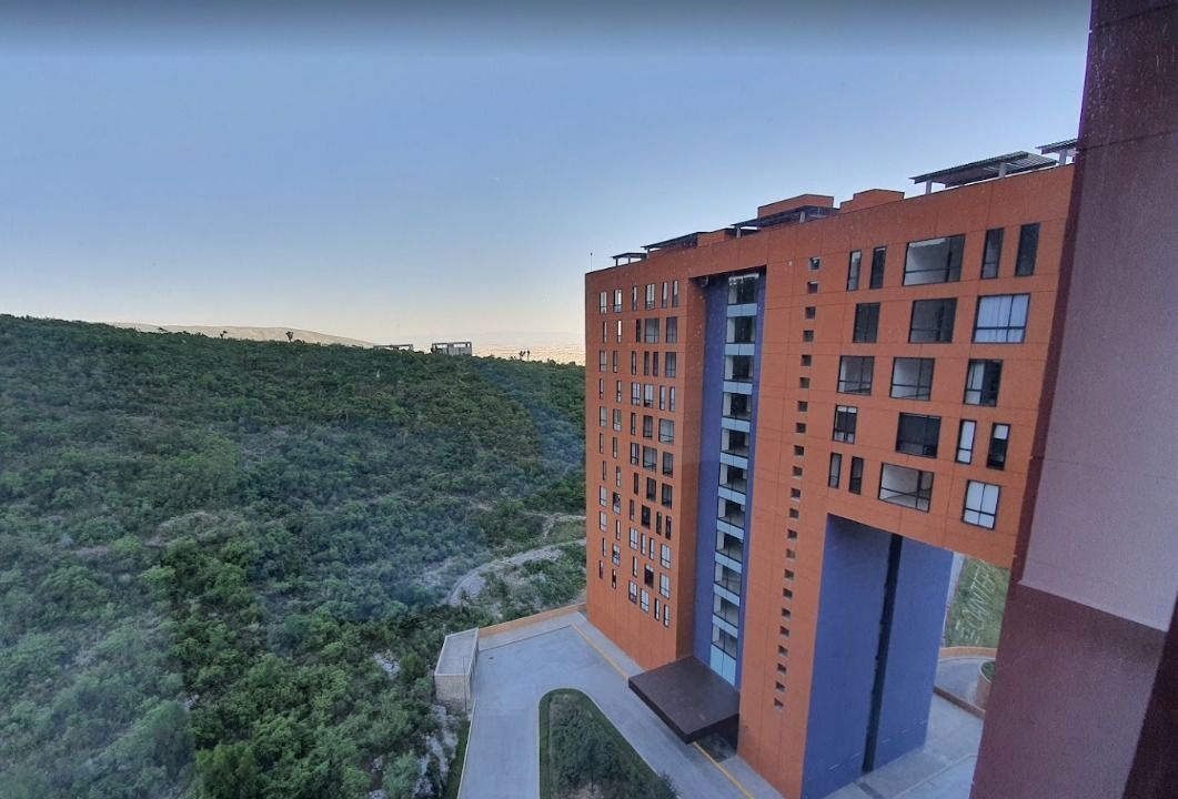 Moderno Depto. Equipado renta – LA CANTERA- San Jerónimo – Monterrey N.L